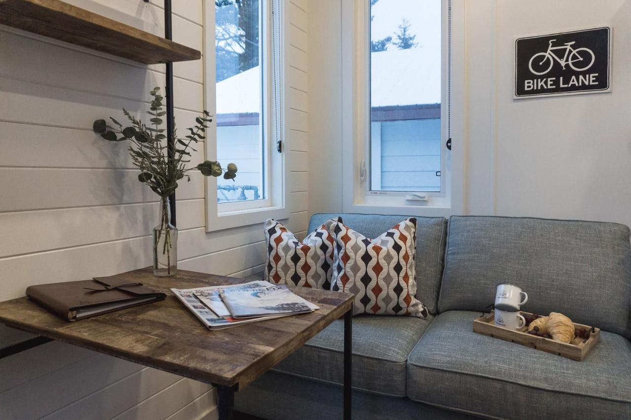 Tiny Homes By Snow Valley Lodging Ферни Екстериор снимка