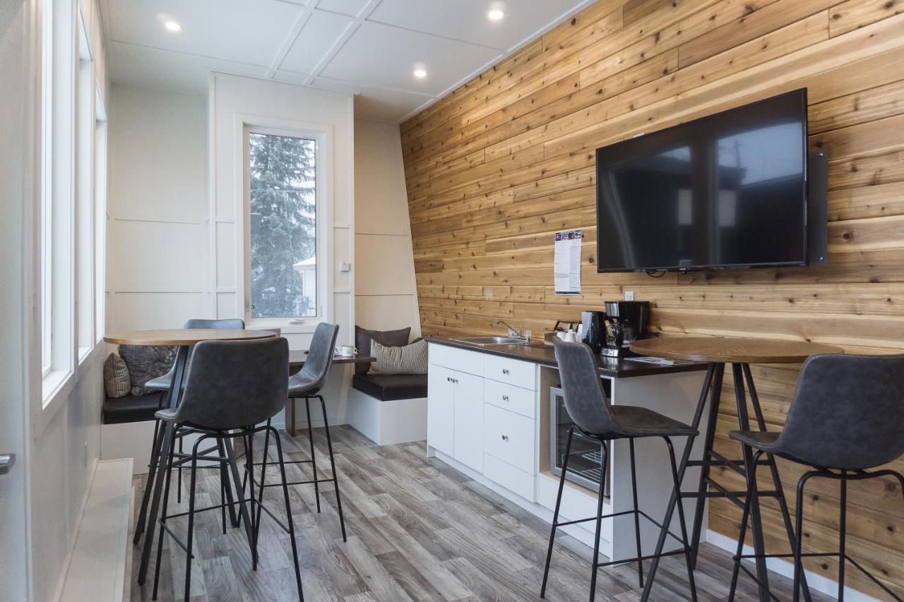 Tiny Homes By Snow Valley Lodging Ферни Екстериор снимка